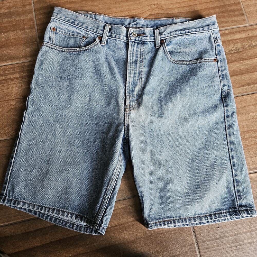 Levis 505 Jean Shorts Mens sixe 38 Blue 2004 Vintage Med Wash